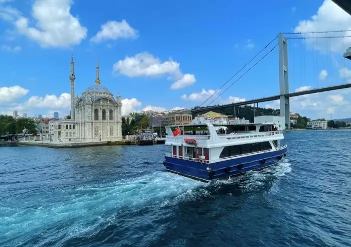 Istanbul Afternoon Bosphorus Tour - Image 4
