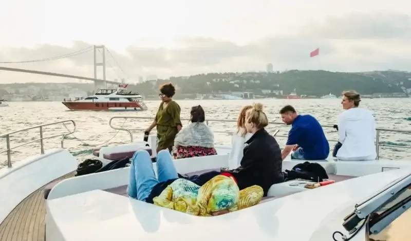 Istanbul Private Yacht Tour - Image 2